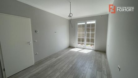 Apartament cu o camera,  bucatarie si dormitor separatat in Giroc