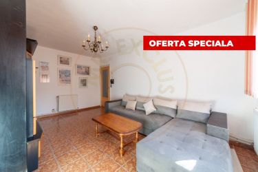 Apartament de 3 camere Câmpulung zona Visoi