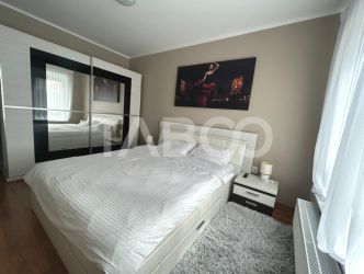 Apartament  de inchiriat 2 camere  balcon si loc de parcare privat 