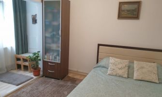 Apartament de inchiriat, 2 camere Decomandat  Nicolina 