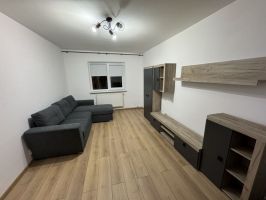 Apartament de inchiriat, 2 camere Decomandat  Nicolina 