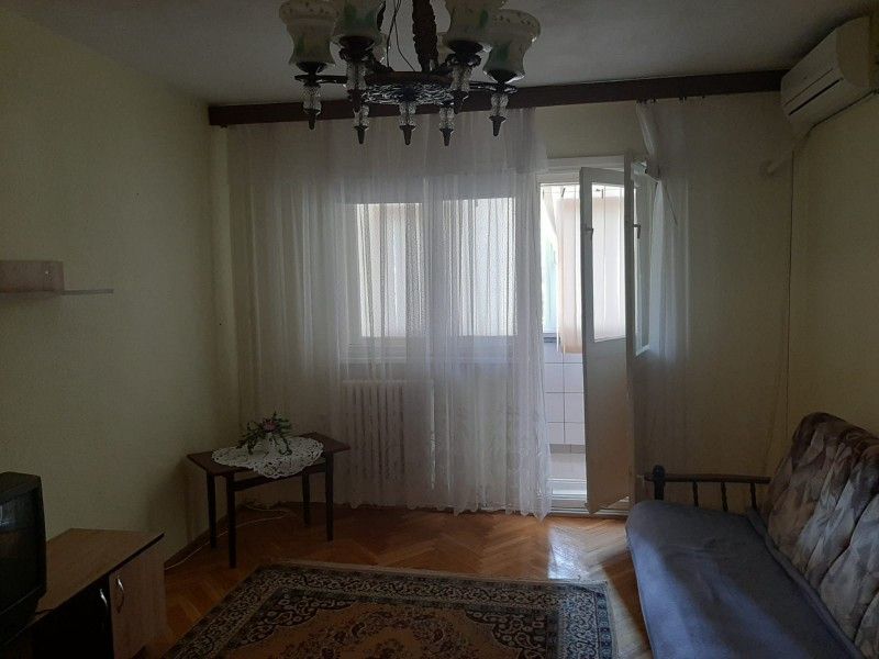 Apartament de inchiriat, 2 camere Decomandat  Tatarasi -5