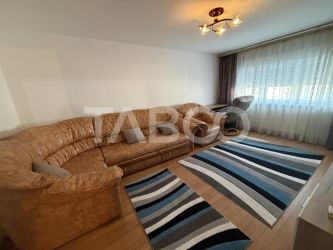 Apartament de inchiriat 2 camere etaj 3 decomandat mobilat utilat