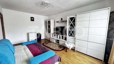 Apartament de inchiriat 2 camere mobilat utilat zona Vasile Aaron