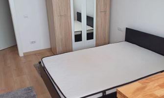 Apartament de inchiriat, 2 camere Semidecomandat  Podu Ros 