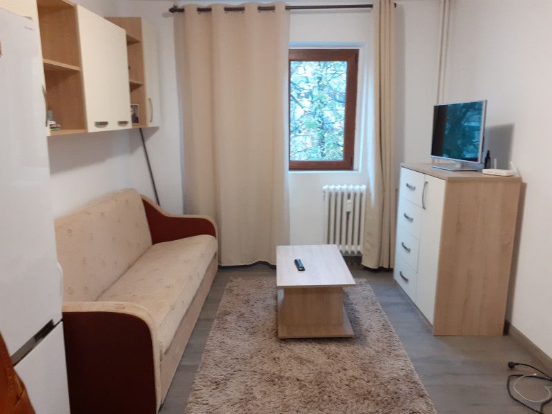 Apartament de inchiriat, 2 camere   Tatarasi -8