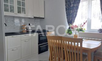 Apartament de inchiriat 3 camere 2 bai aproape de parc Valea Aurie