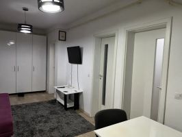 Apartament de inchiriat, 3 camere   Centru 