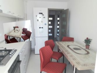 Apartament de inchiriat, 3 camere Decomandat  Metalurgie 