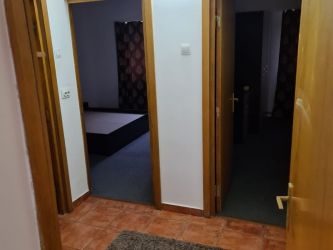 Apartament de inchiriat, 3 camere Decomandat  Podu Ros 