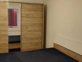 Apartament de inchiriat, 3 camere Semidecomandat  CUG 