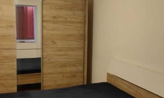Apartament de inchiriat, 3 camere Semidecomandat  CUG 