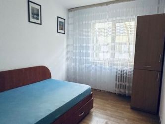 Apartament de inchiriat, 3 camere Semidecomandat  Dacia 