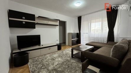 Apartament de inchiriat 3 camere semidecomandat, zona Spitalul Judetea
