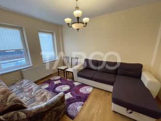 Apartament de inchiriat 4 camere decomandate si loc de parcare Strand