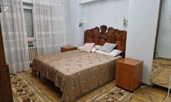 Apartament de inchiriat, 4 camere Semidecomandat  CUG 