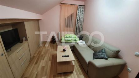 Apartament de inchiriat  56 mpu 2 camere mansarda in vila Selimbar