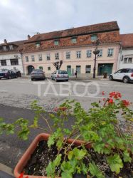 Apartament de inchiriat 80 mp 3 camere la casa zona centrala Cisnadie