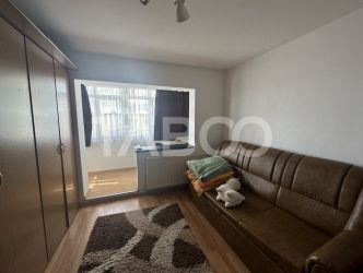 Apartament de inchiriat complet mobilat si utilat zona 1 Decembrie