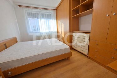 Apartament de inchiriat cu 3 camere 2 parcari zona Turnisor etaj 1