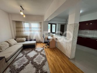 Apartament de inchiriat cu 5 camere 2 bai bloc cu lift Turnisor Sibiu