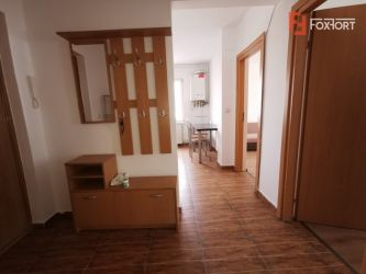 Apartament de inchiriat, cu doua camere in zona Spitalul Judetean.