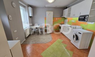 Apartament de inchiriat la casa renovat zona linistita Orasul de Jos 