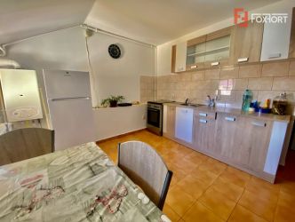 Apartament de inchiriat la mansarda Sagului 