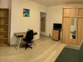 Apartament de inchiriat, o camera Decomandat  Centru 