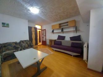 Apartament de inchiriat, o camera Decomandat  CUG 