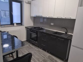 Apartament de inchiriat, o camera Decomandat  CUG 