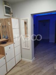 Apartament de inchiriat  Pet Friendly renovat 3 camere 2 bai Central