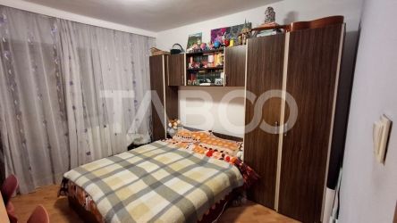 Apartament de inchiriat Valea Aurie 3 camere 2 bai 2 balcoane