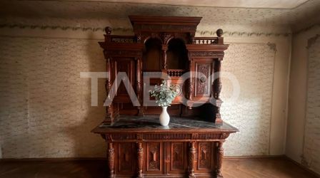 Apartament de vanzare 2 camere 81mpu + pivnita si pod Centrul Istoric 