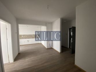 Apartament de vanzare 2 camere balcon si parcare Pictor Brana Selimbar