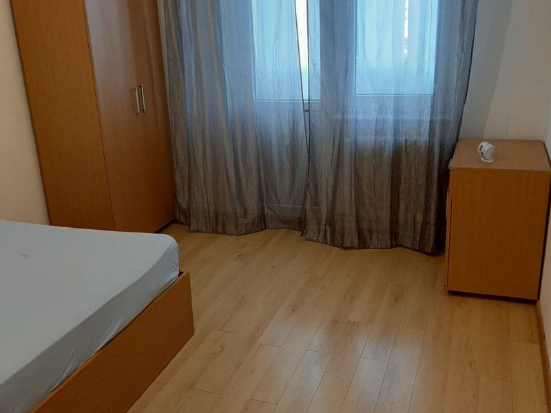 Apartament de vanzare, 2 camere Decomandat  Podu Ros -2