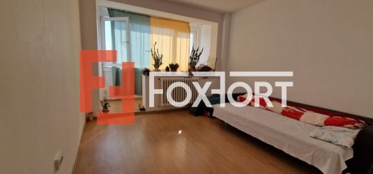 Apartament de vanzare 2 camere decomandat, zona Circumvalatiunii - ID 