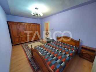 Apartament de vanzare 2 camere decomandate 52 mpu pivnita balcon Sibiu