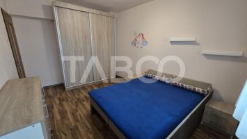 Apartament de vanzare 2 camere decomandate bloc cu lift zona Centrala