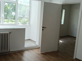 Apartament de vanzare, 2 camere Nedecomandat  Podu Ros 