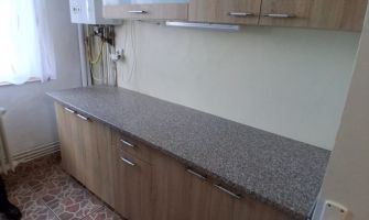 Apartament de vanzare, 2 camere Semidecomandat  Podu Ros 