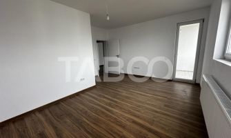 Apartament de vanzare 3 camere 2 bai 1 logie 1 balcon loc de parcare
