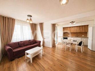 Apartament de vanzare 3 camere 2 bai balcon si 2 locuri de parcare