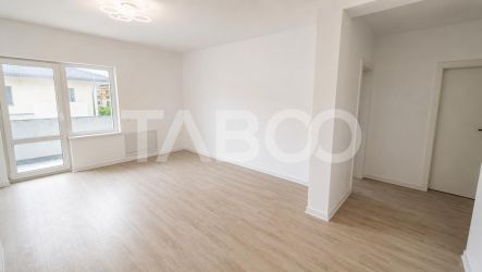 Apartament de vanzare 3 camere 2 bai decomandate balcon Doamna Stanca