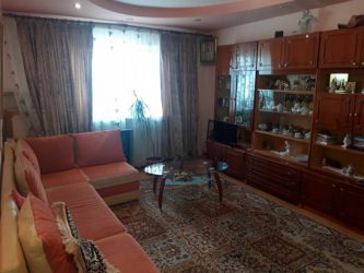 Apartament de vanzare, 3 camere Decomandat  Canta 