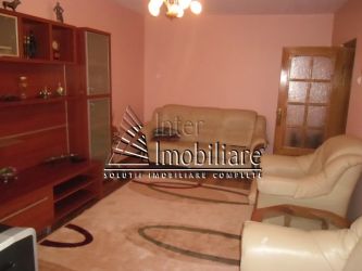 Apartament de vanzare, 3 camere Decomandat  Gara 
