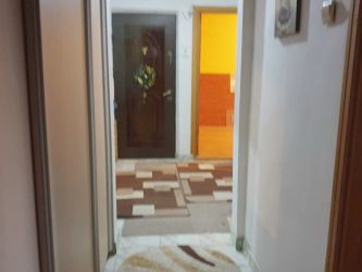 Apartament de vanzare, 3 camere Decomandat  Nicolina 