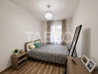 Apartament de vanzare  3 camere semidecomandat  etaj intermediar Sibiu