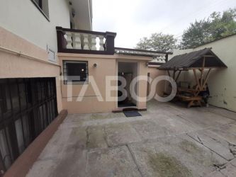 Apartament de vanzare 3 camere zona Bulevardului Corneliu Coposu