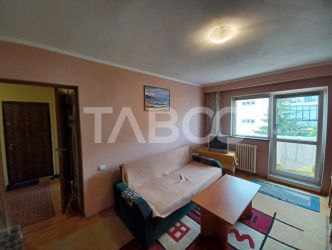 Apartament de vanzare 4 camere 75mp cu 2 balcoane Mihai Viteazul Sibiu